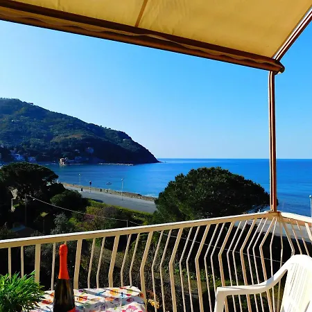 Apartment Spazioso Vista Mare, Levanto